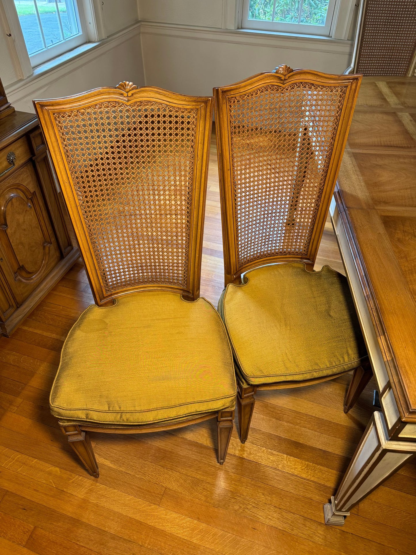 Karges Furniture Co Italian Provincial Dining Table & Six Cane Back Dining Chairs