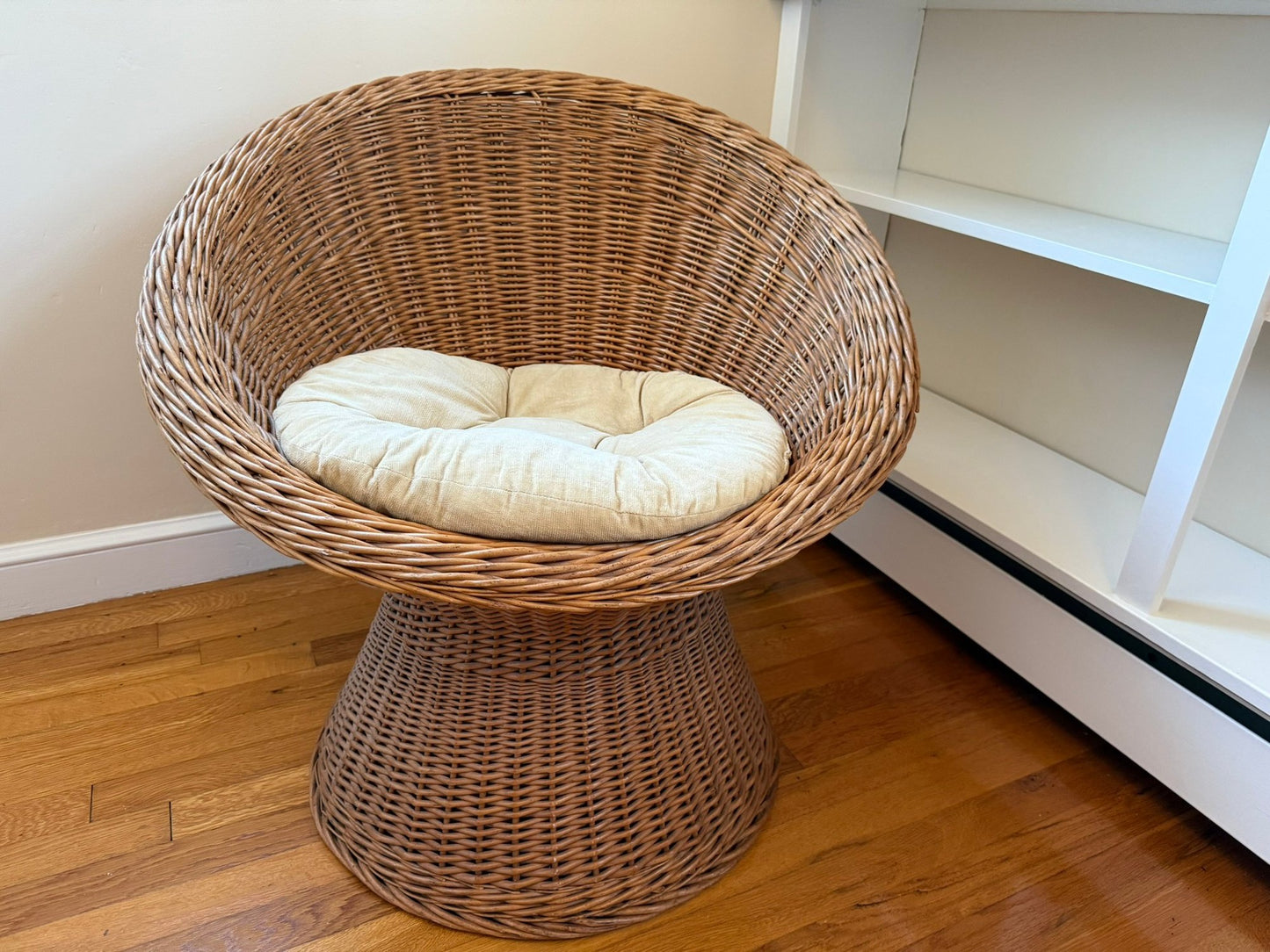 Vintage Rattan Bucket Lounge Chair with Cushion – Boho Style, 1970s