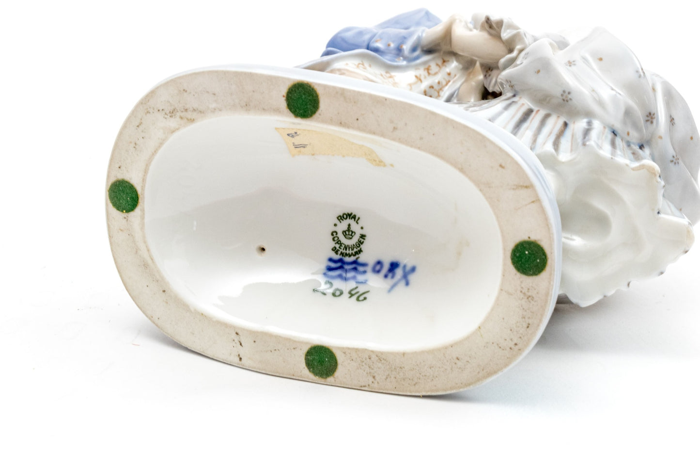 Royal Copenhagen Porcelain Kissing Couple Figurine | Model #2046 | 18th Century Gallant Series | Denmark