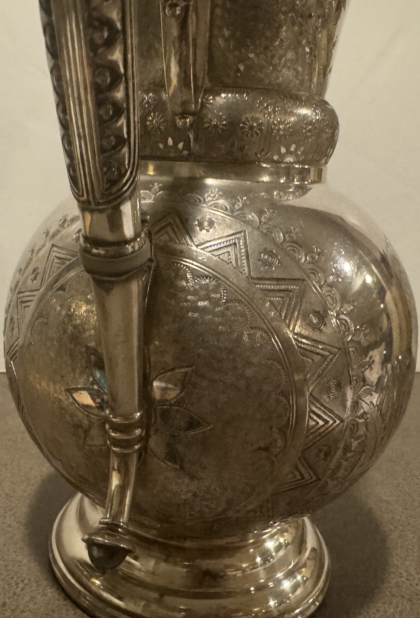 Vintage 1946 Rogers Smith Silver-Plated Tea Kettle Pot – Engraved Floral & Bird Design