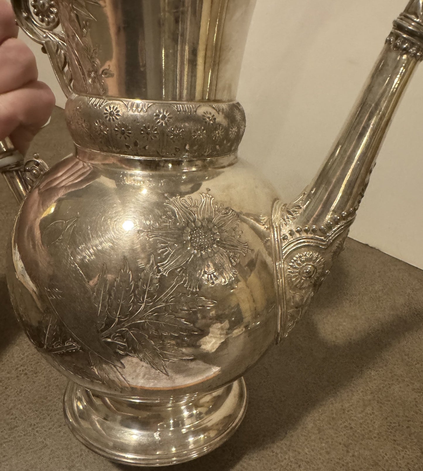 Vintage 1946 Rogers Smith Silver-Plated Tea Kettle Pot – Engraved Floral & Bird Design