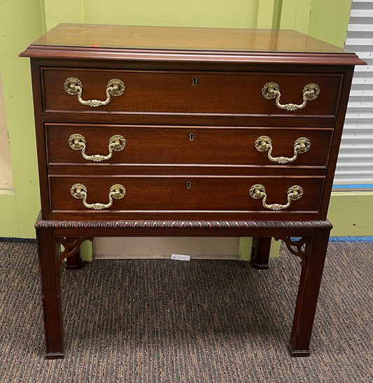 Chippendale-Style Mahogany Bachelor's Chest on Stand — 3 Drawer, Carved Rope Molding, Chinese Fretwork, Brass Bail Pulls — 24"W