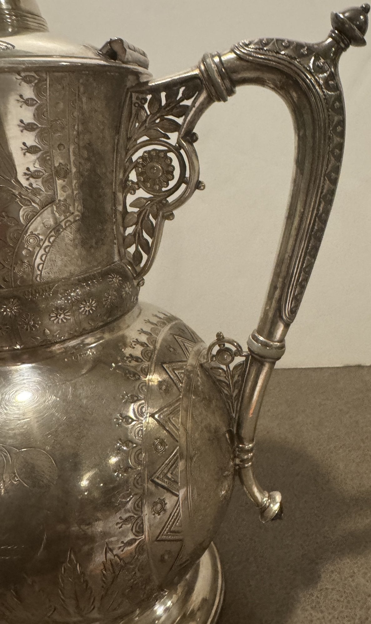 Vintage 1946 Rogers Smith Silver-Plated Tea Kettle Pot – Engraved Floral & Bird Design