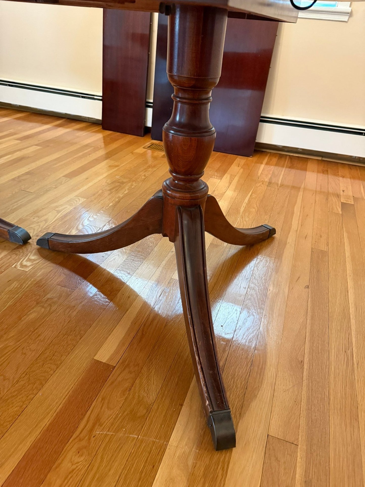 Mahogany Double-Pedestal Dining Table with 3 Leaves & Custom Pads