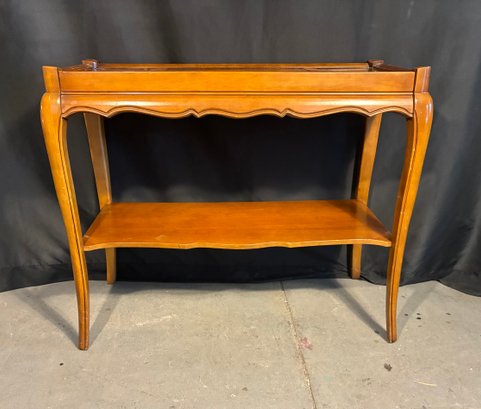 French-Style Wooden Side Table with Leather Inlay & Lower Shelf – Vintage Reproduction