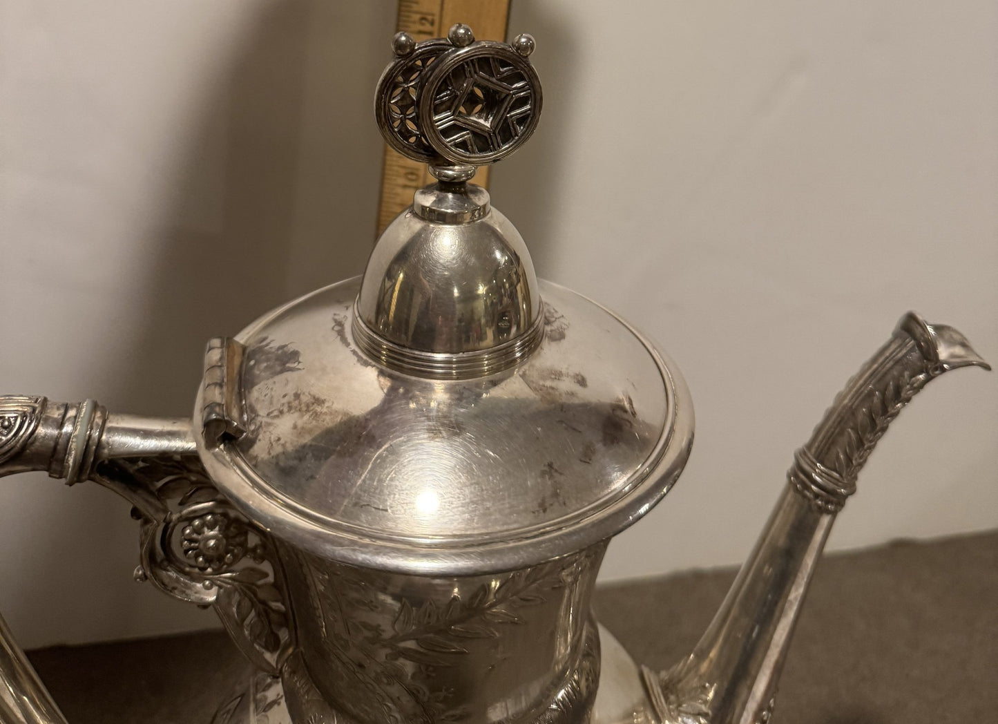 Vintage 1946 Rogers Smith Silver-Plated Tea Kettle Pot – Engraved Floral & Bird Design